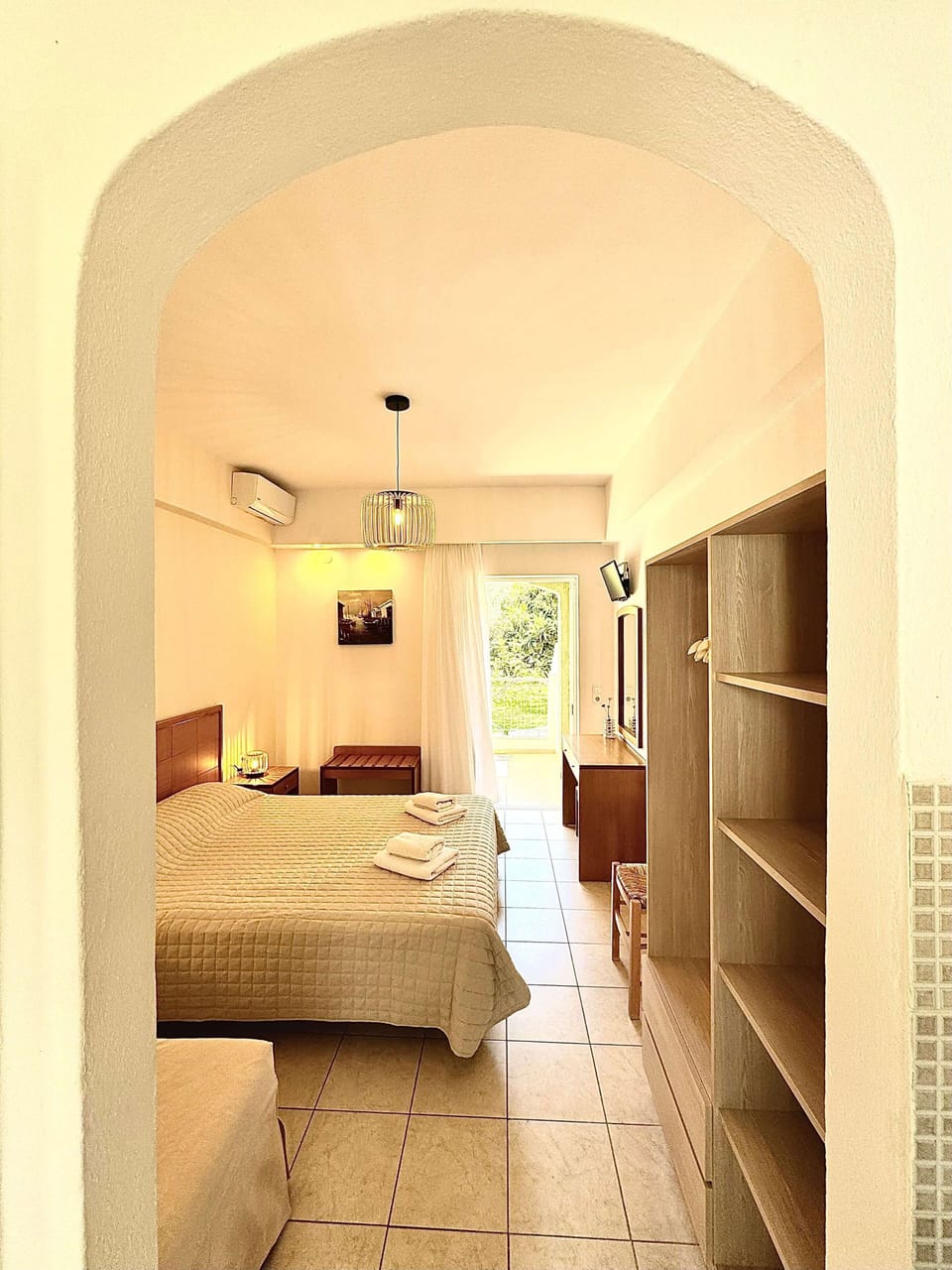 Studio | Premium bedding, Select Comfort beds, in-room safe, blackout drapes