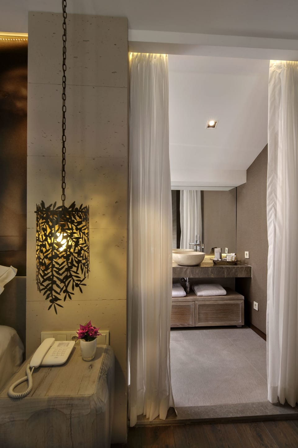 Premium Suite | Living area | LCD TV