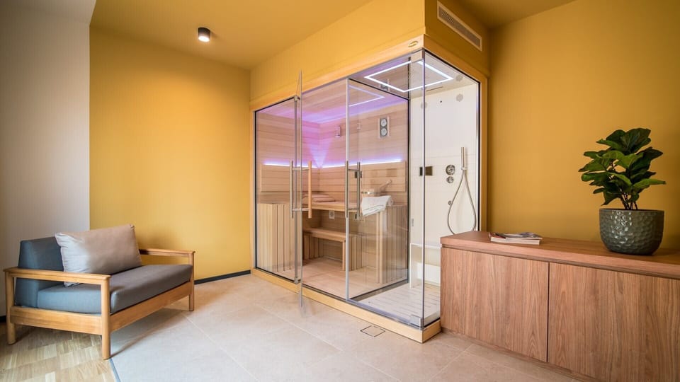 CEVA | 1 bedroom, minibar, in-room safe, desk