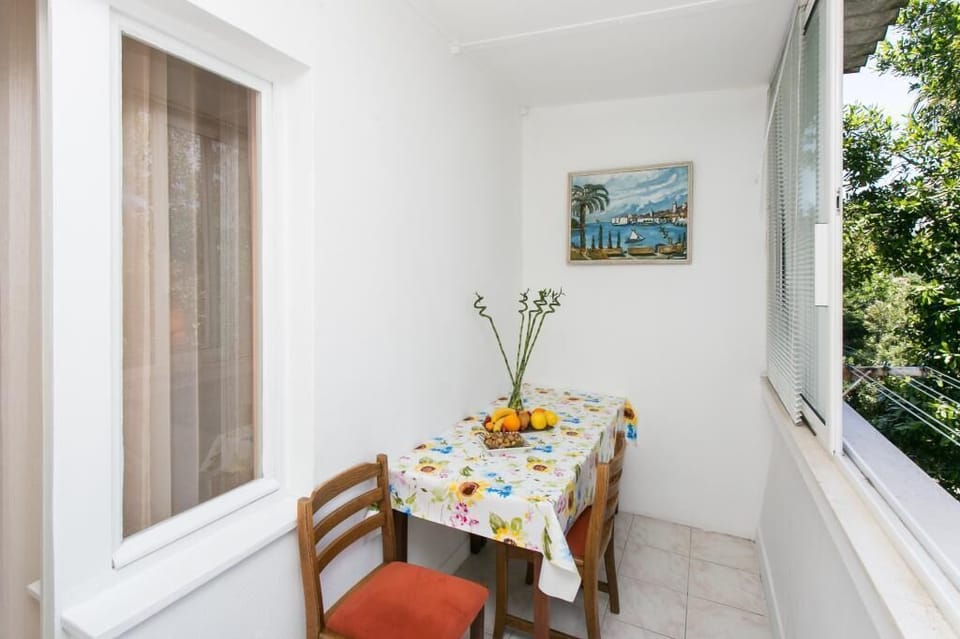 Apartment (One-Bedroom Apartment with Balcony) | Balcony