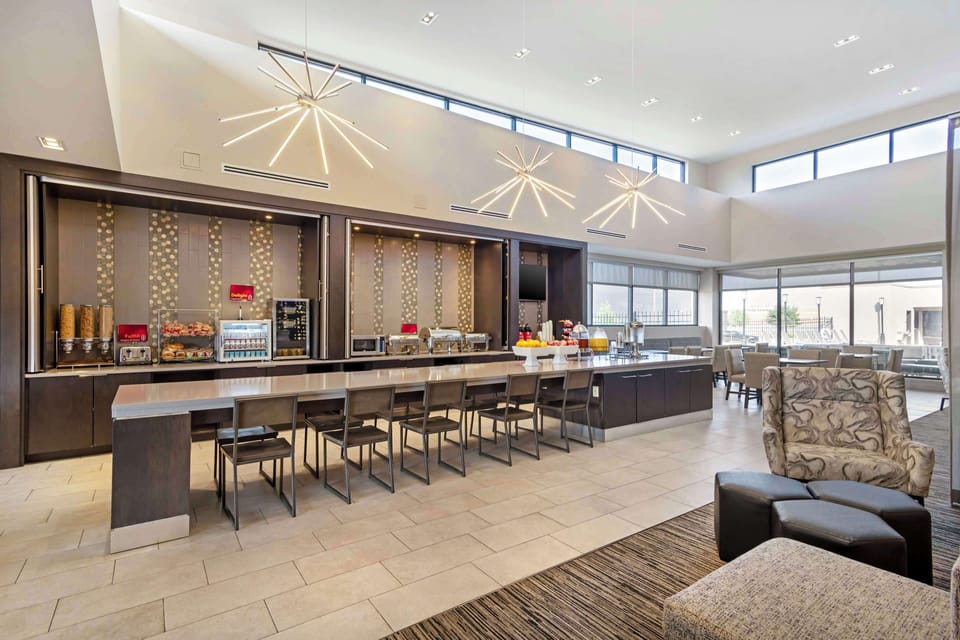 Free daily full breakfast