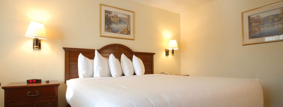 AquaVista Beachfront King | Premium bedding, down comforters, memory foam beds, iron/ironing board