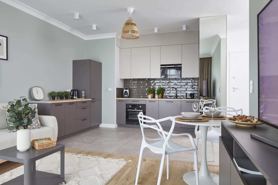 Comfort Apartment | Private kitchen | Fridge, microwave, oven, stovetop