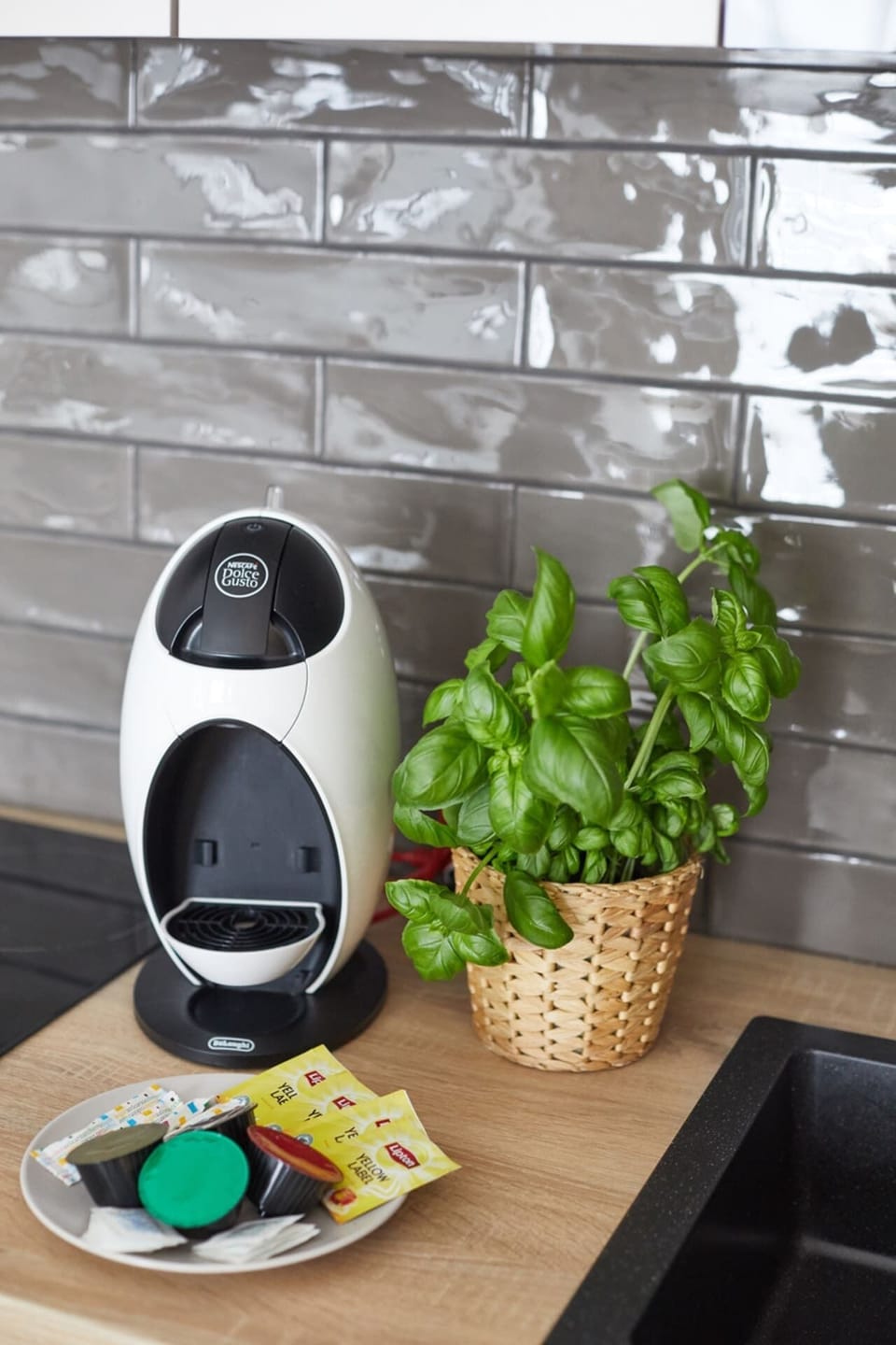 Comfort Apartment | Private kitchen | Fridge, microwave, oven, stovetop