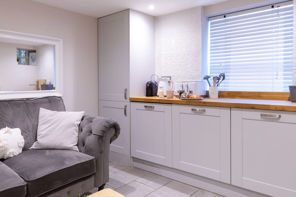 Studio, Ensuite | Shared kitchen
