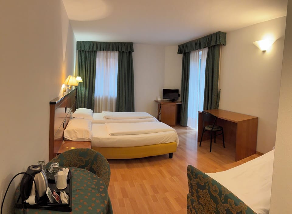 Double Room | Premium bedding, down comforters, Select Comfort beds, in-room safe