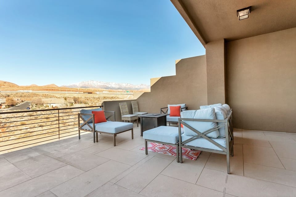 Townhome, 6 Bedrooms | Terrace/patio