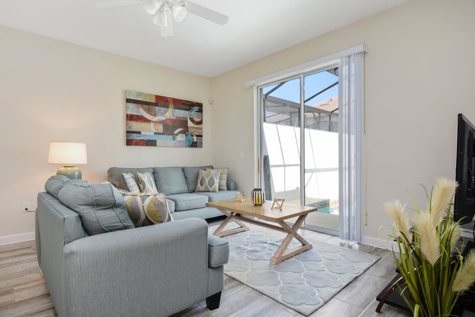Townhome, 4 Bedrooms | Living area | 60-inch flat-screen TV with cable channels, Smart TV, Netflix