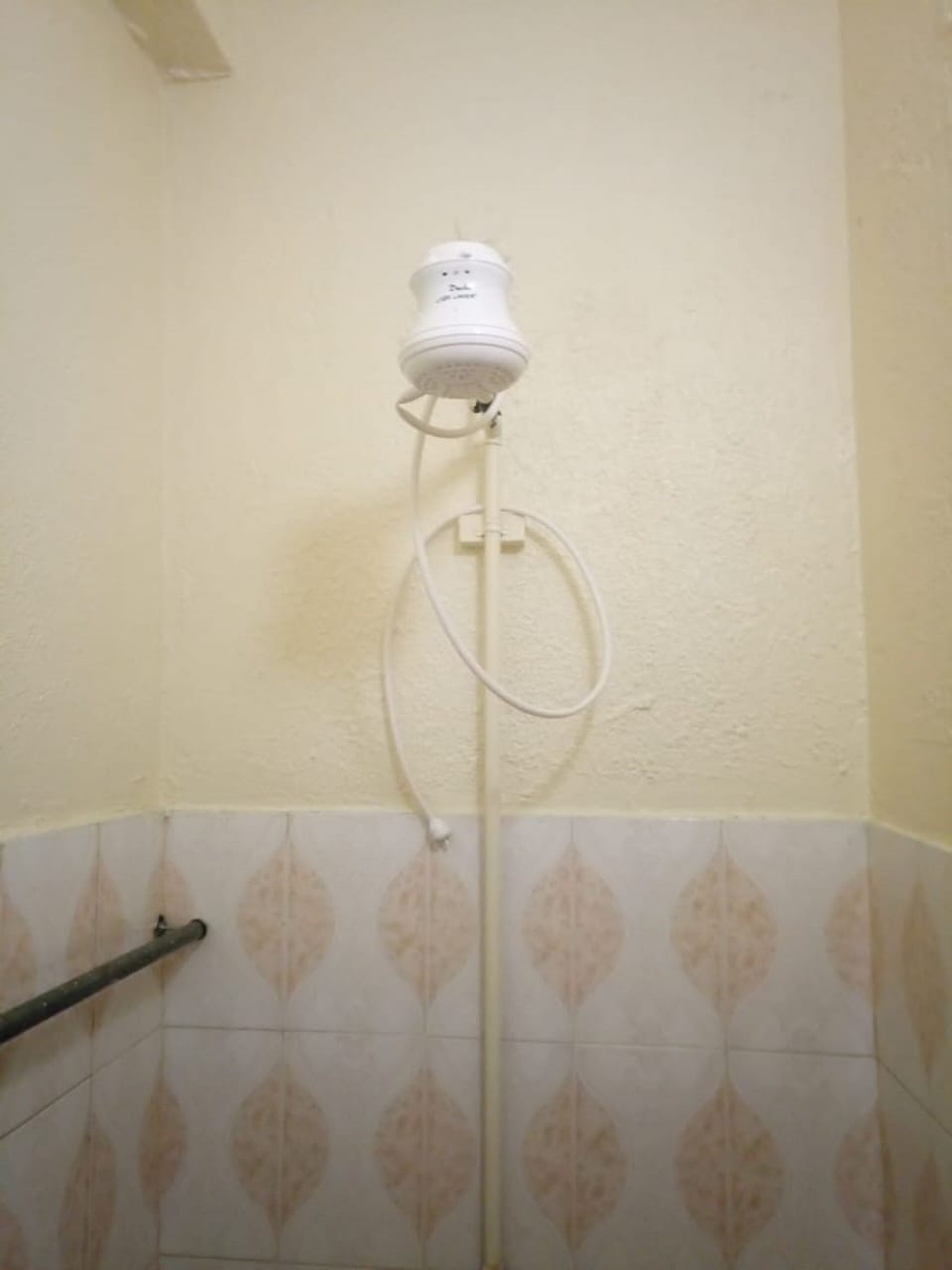 Single Room | Bathroom shower
