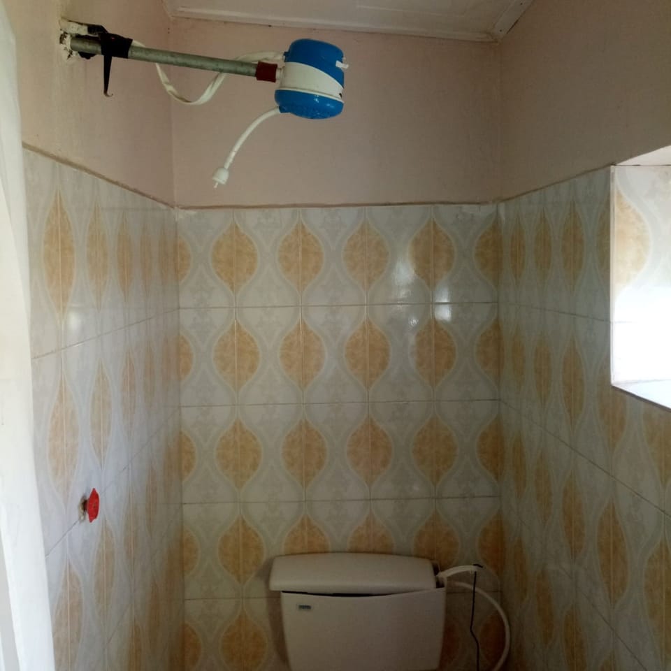 Double Room | Bathroom shower