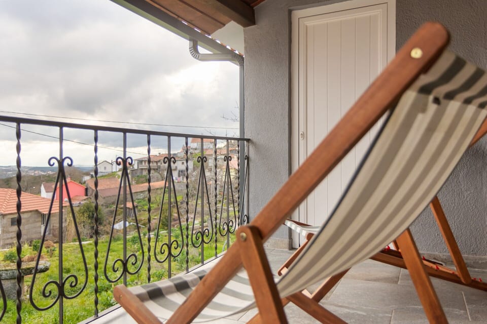 House | Balcony