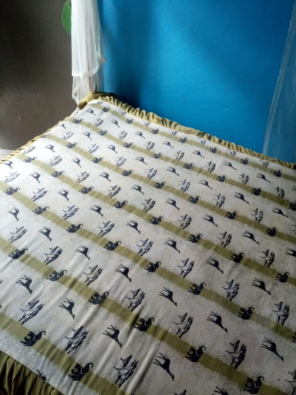 Double Room | Desk, bed sheets