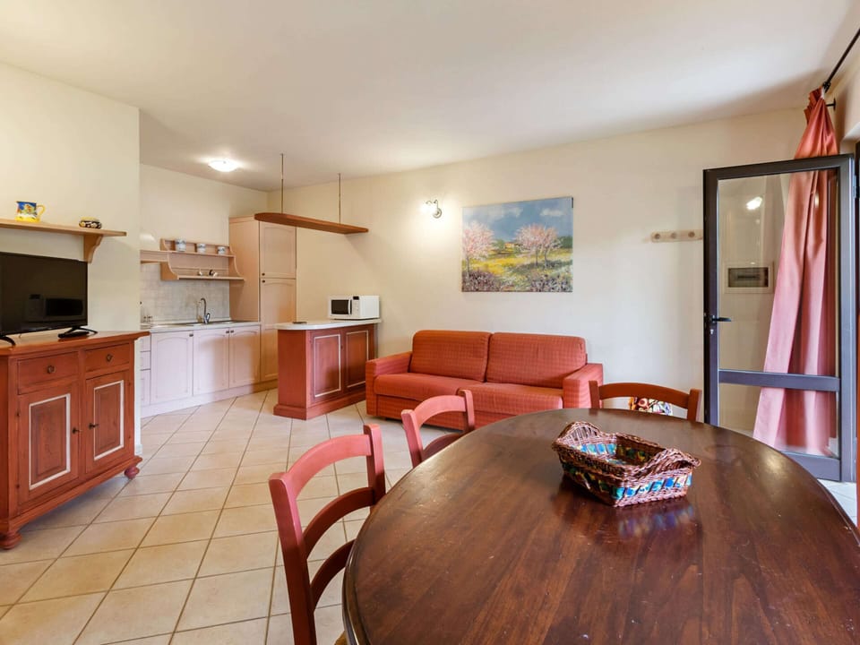 Apartment | Dining