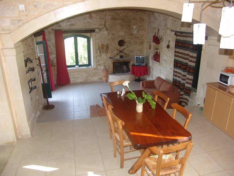 Villa | Dining