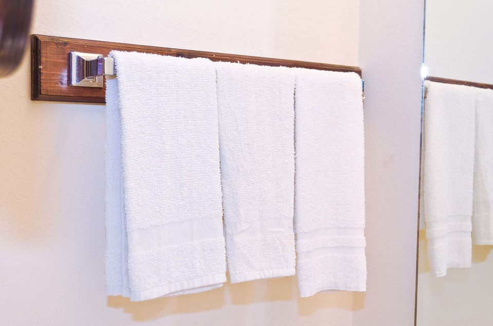 Deep soaking tub, free toiletries, hair dryer, bidet