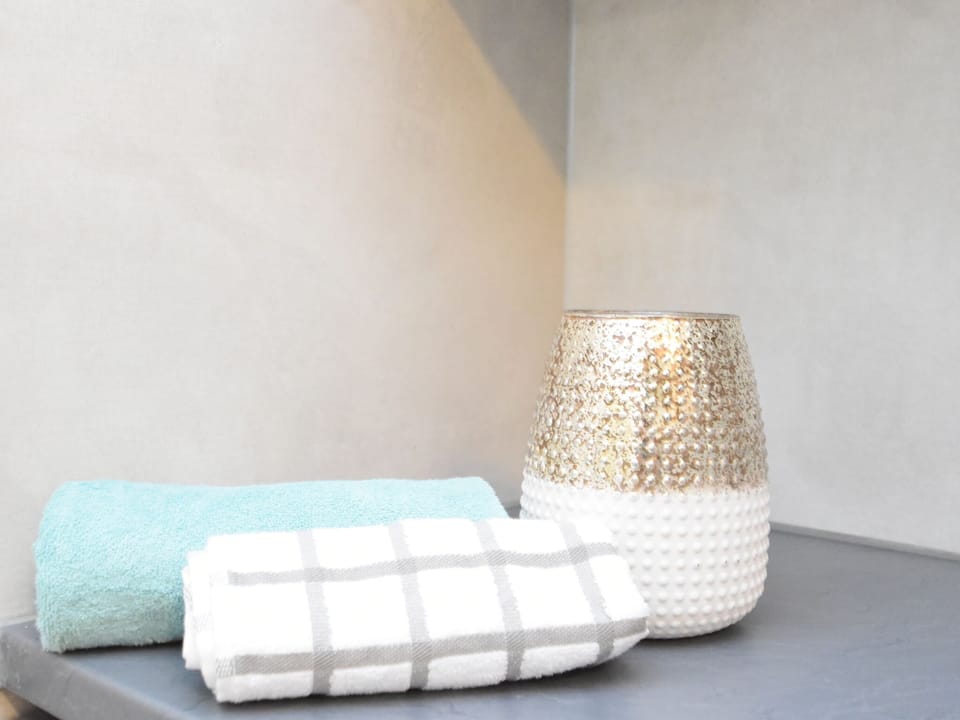 Apartment | Bathroom | Hair dryer