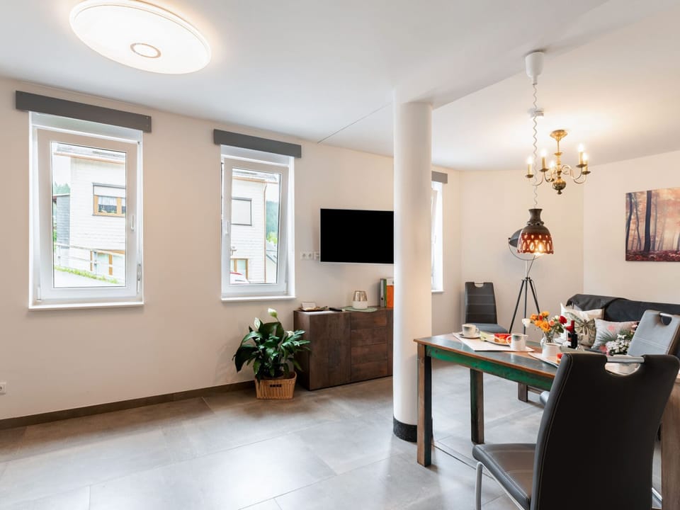 Apartment | Dining