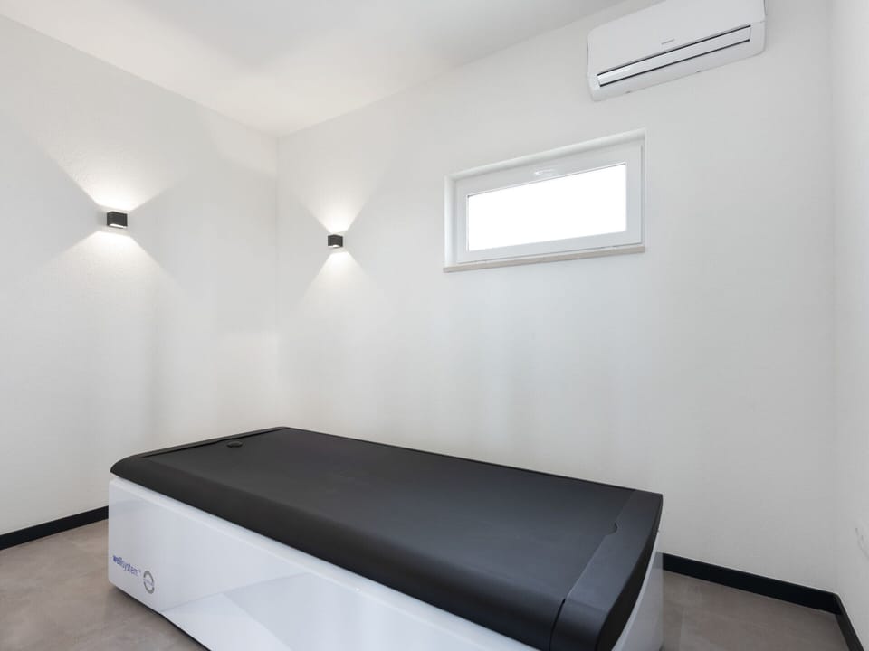 House | Spa treatment