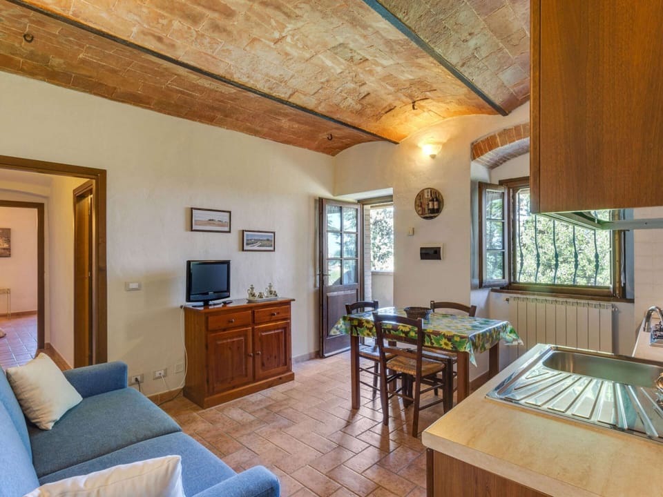 House | Dining