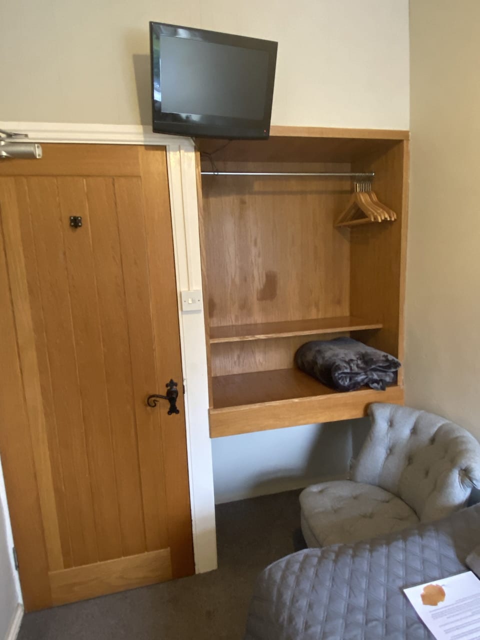 Single Room | Free WiFi, bed sheets
