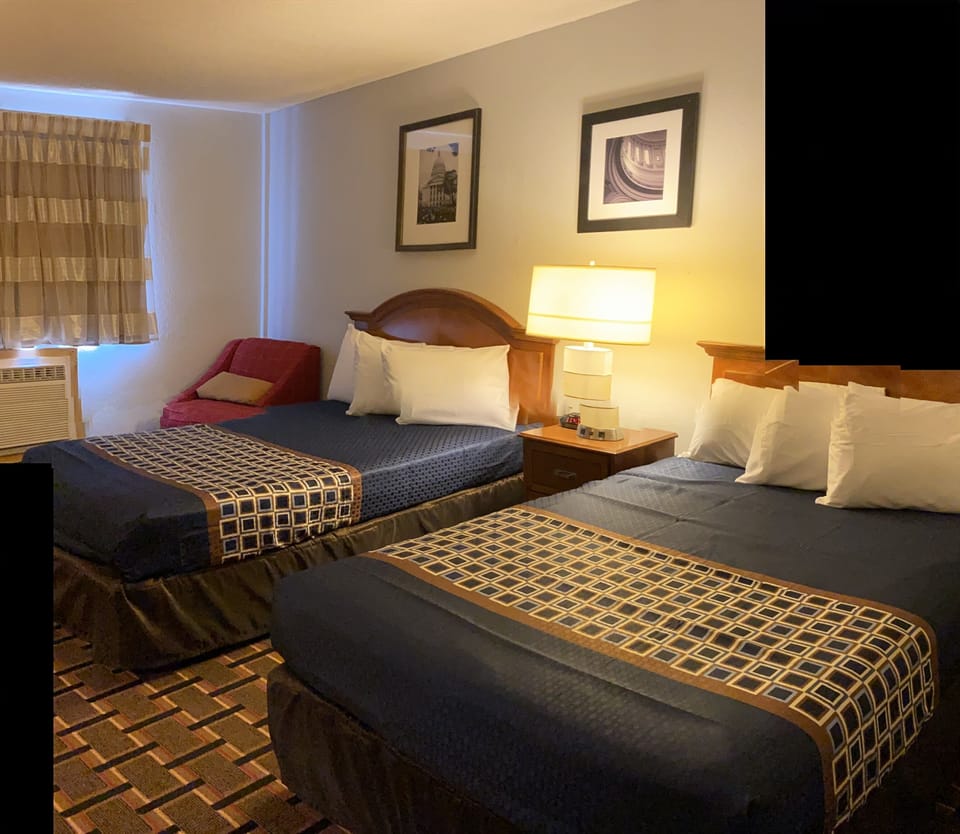 Standard Double Room | Desk, blackout drapes, iron/ironing board, free WiFi
