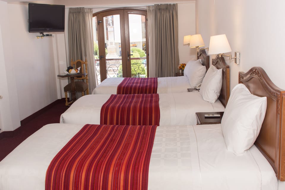 Triple Room | In-room safe, desk, laptop workspace, soundproofing