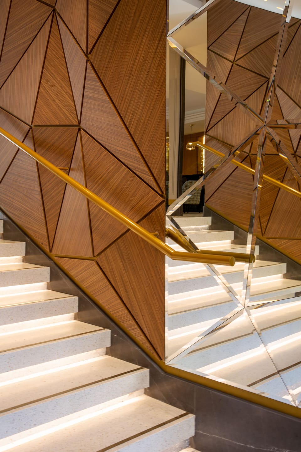 Handrails in stairways