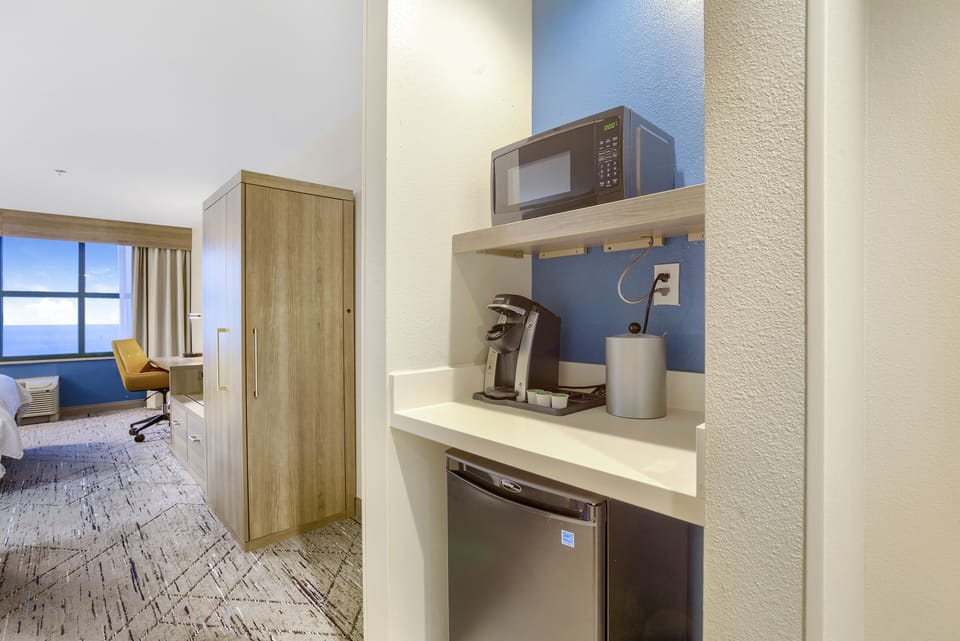 Standard Room, 2 Queen Beds, Ocean View | Premium bedding, in-room safe, desk, iron/ironing board