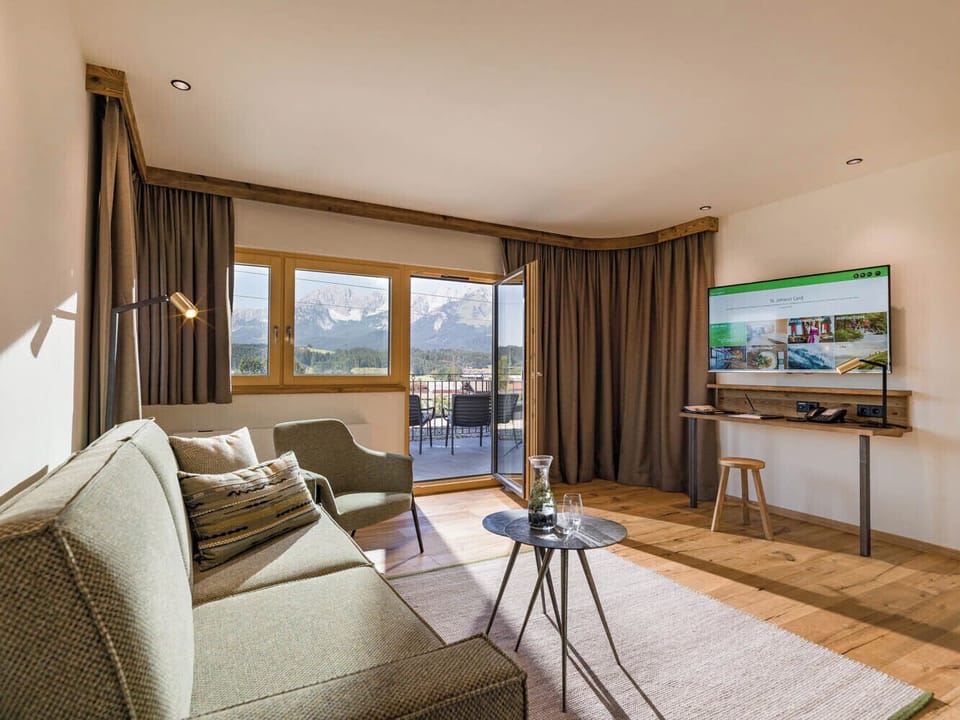 Studio, Mountain View | Living area | Flat-screen TV, fireplace, heated floors