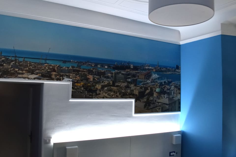 Minibar, desk, laptop workspace, blackout drapes