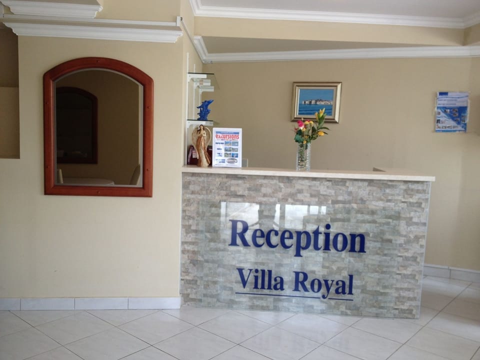 Reception hall