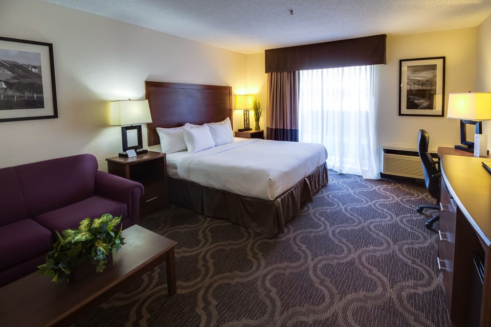 In-room safe, desk, laptop workspace, iron/ironing board