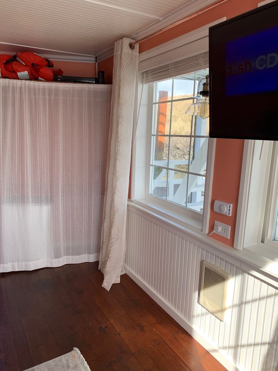 Deluxe Double Room (Stateroom 1) | Egyptian cotton sheets, premium bedding, memory foam beds