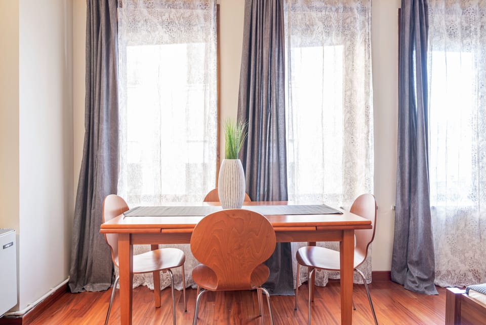 Studio | In-room dining