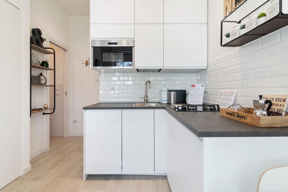 Apartment, 1 Bedroom | Private kitchen | Full-size fridge, microwave, stovetop, dishwasher