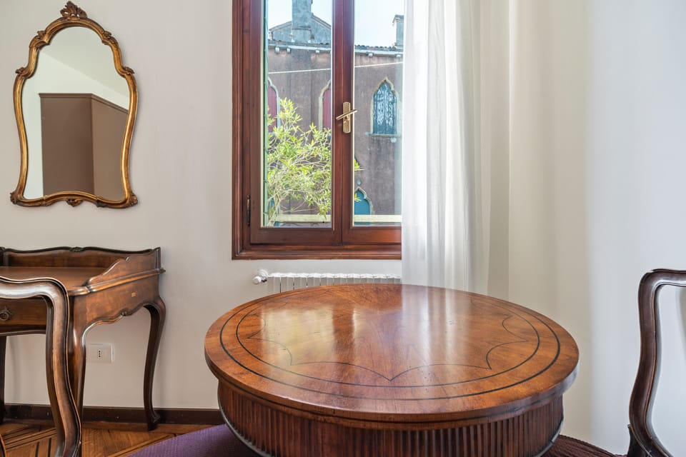 Apartment, 3 Bedrooms | Room amenity