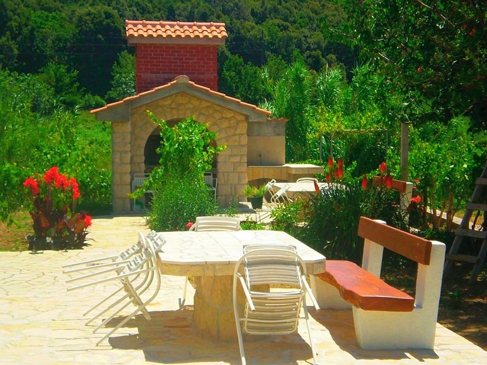 Apartment, 3 Bedrooms, Smoking, Balcony | Outdoor dining