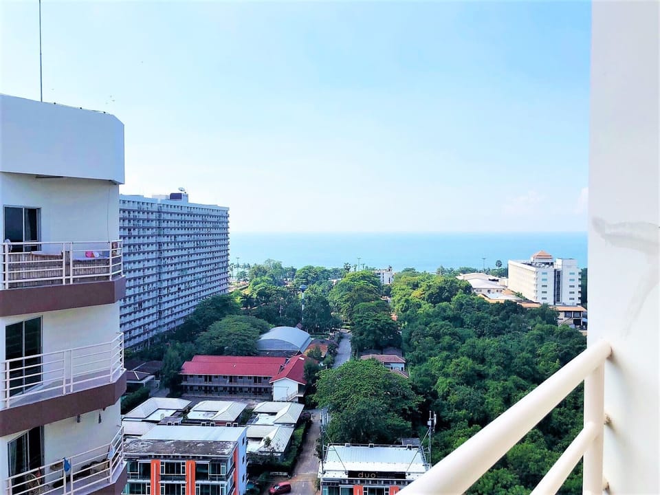 Condo, 1 Bedroom, Smoking, Balcony | Balcony