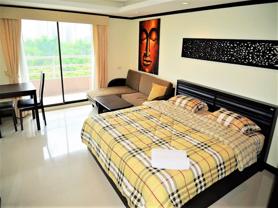 Apartment, 1 Bedroom, Smoking, Balcony | 1 bedroom