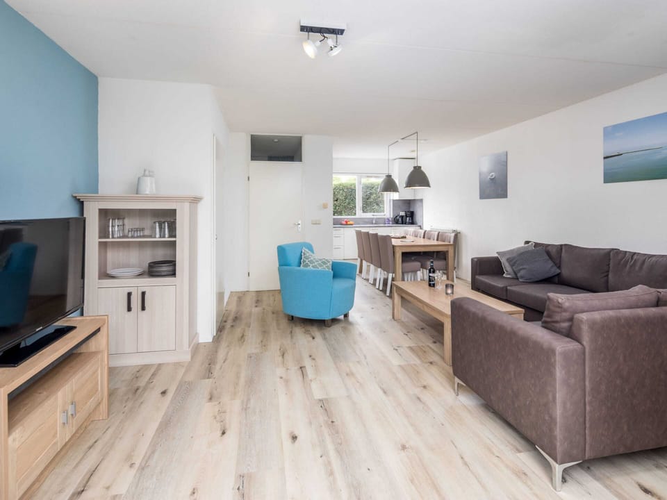 House | Living room | TV