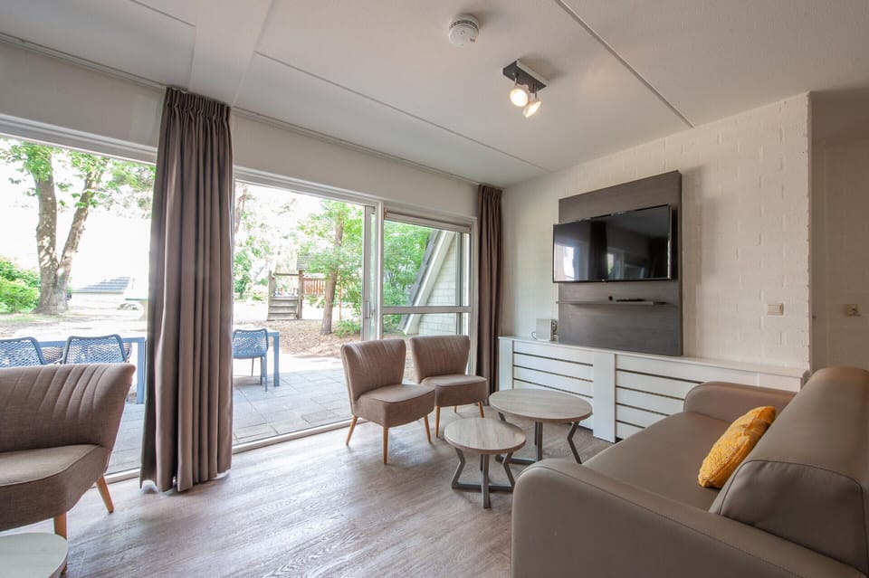 Villa | Living room | TV