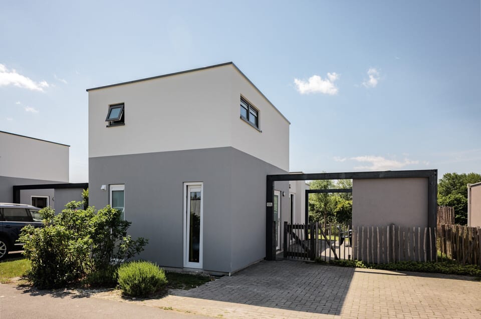 Bungalow | Exterior