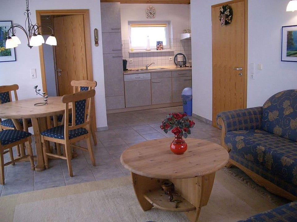 House | Dining