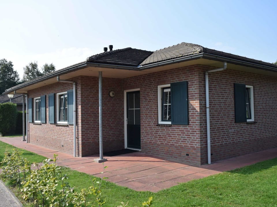 Bungalow | Exterior