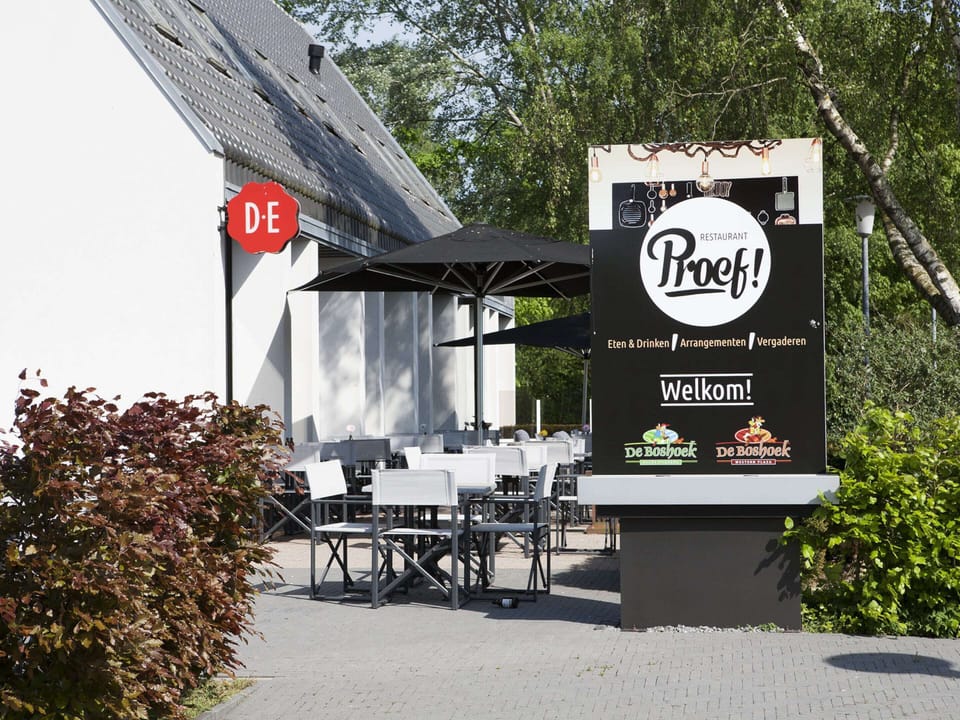 Bungalow | Outdoor dining