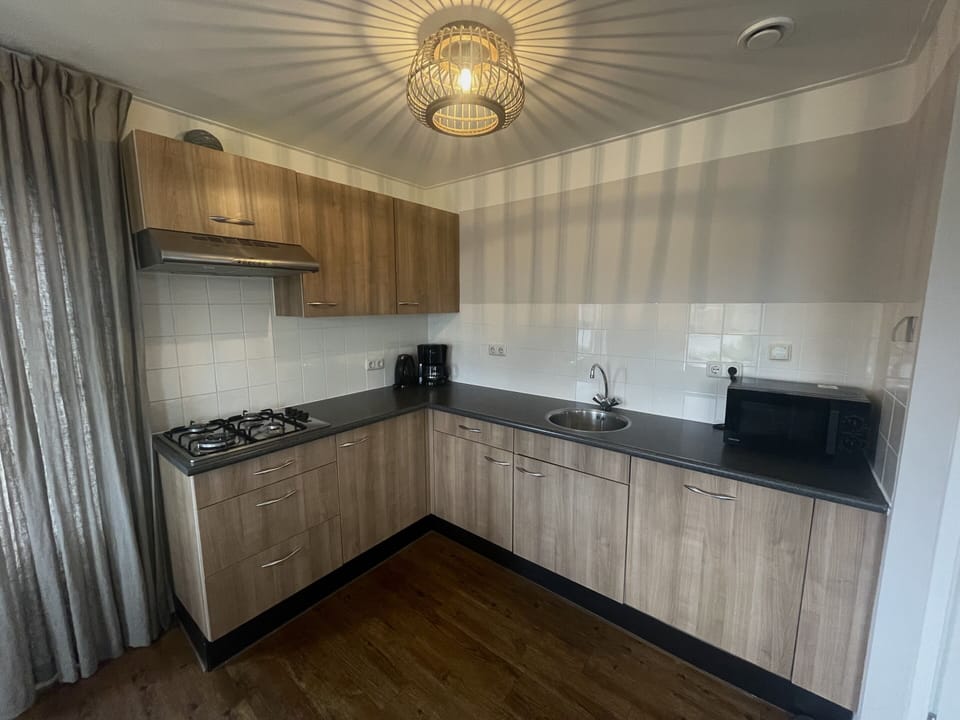 House | Private kitchen | Microwave, dishwasher, coffee/tea maker