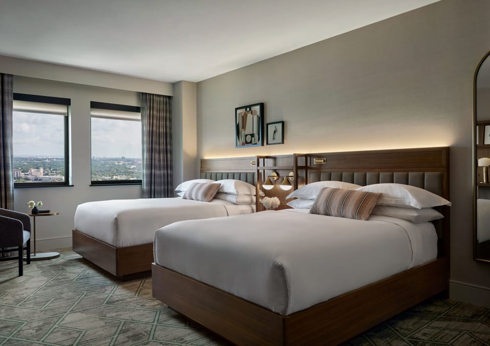 Egyptian cotton sheets, premium bedding, down comforters, pillowtop beds