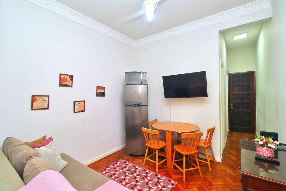 Basic Apartment | Interior