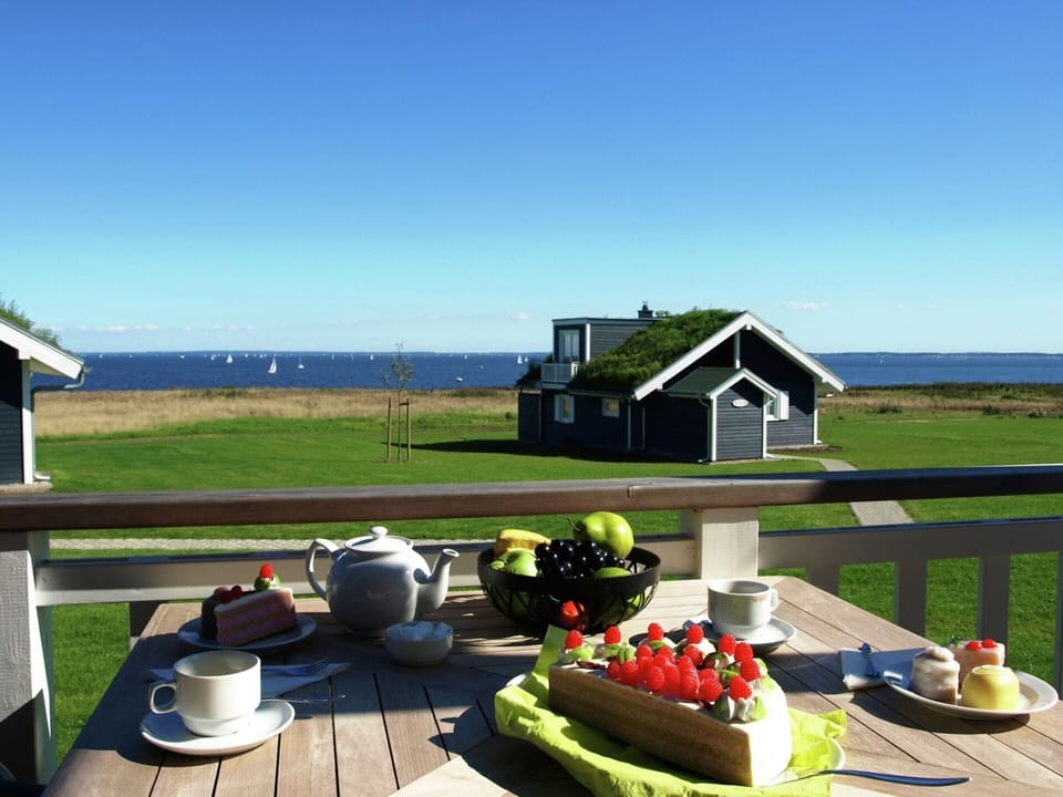 House | Dining
