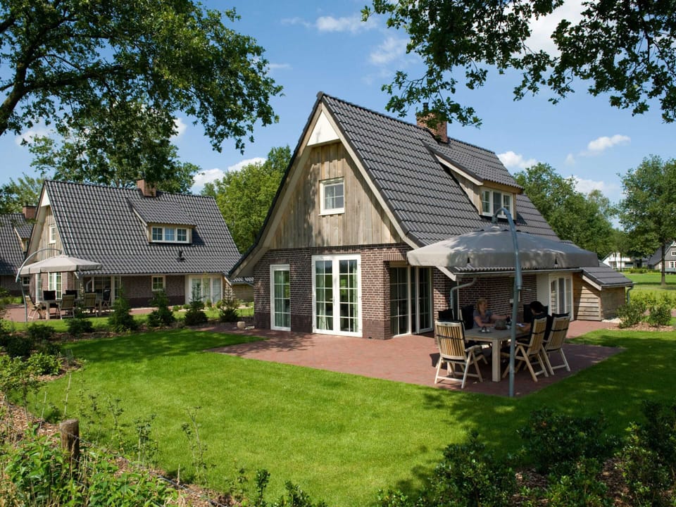 Villa | Exterior